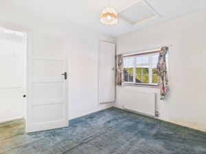 Bedroom- click for photo gallery